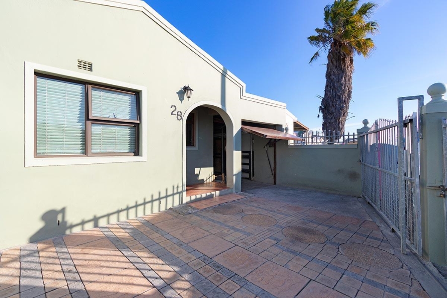 3 Bedroom Property for Sale in Phoenix Western Cape